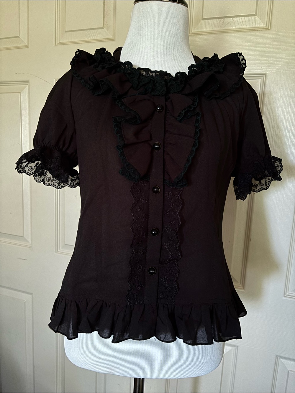 Vintage Black Ruffle Lace Button-Front Blouse